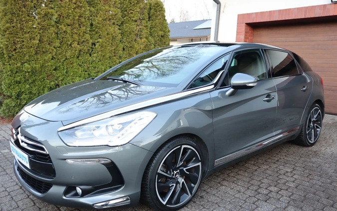 Citroen DS5 cena 44500 przebieg: 158515, rok produkcji 2012 z Mońki małe 352